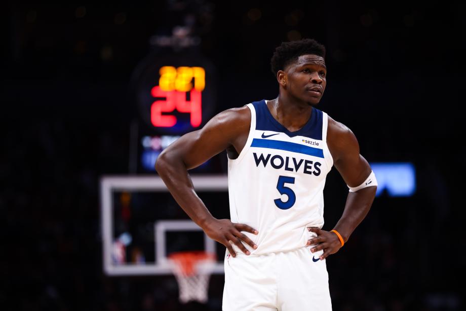 [图]NBA-爱德华兹30分 森林狼逆转战胜猛龙